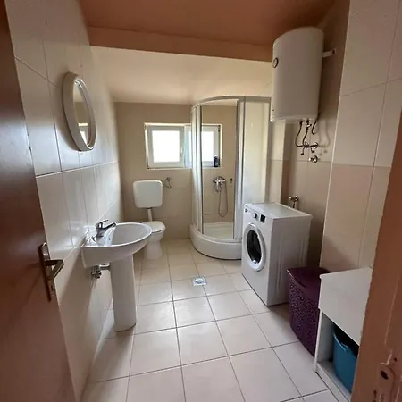 Apartment Una 2